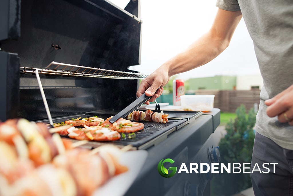 Outdoor Electric Grill with VersaStand™ - The Ultimate Tabletop